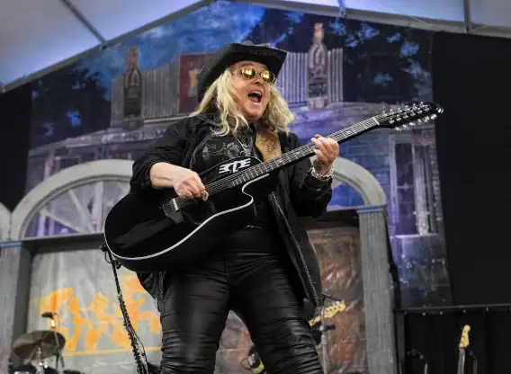 Melissa Etheridge I'm Not Broken TV Series